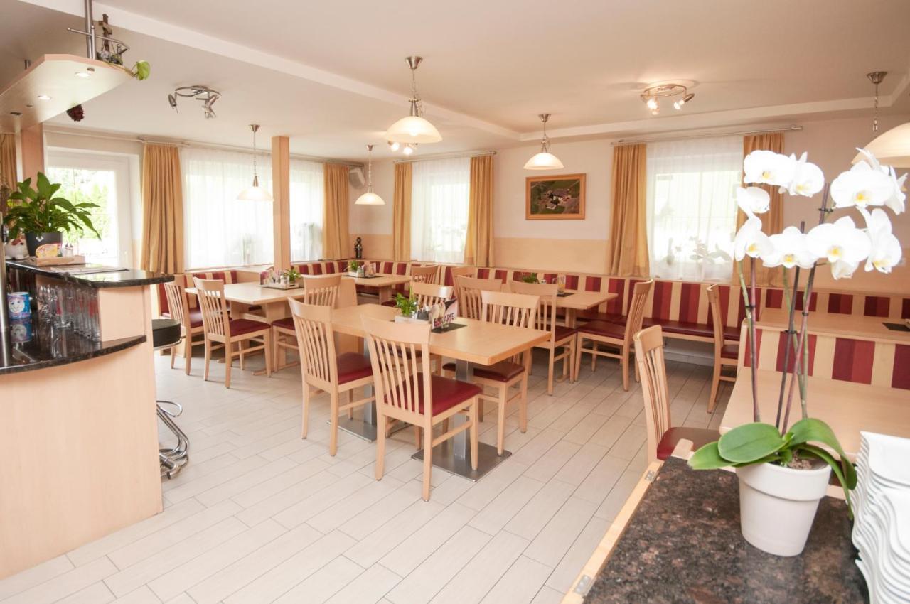Landgasthof Schwaiger Mortschach ภายนอก รูปภาพ