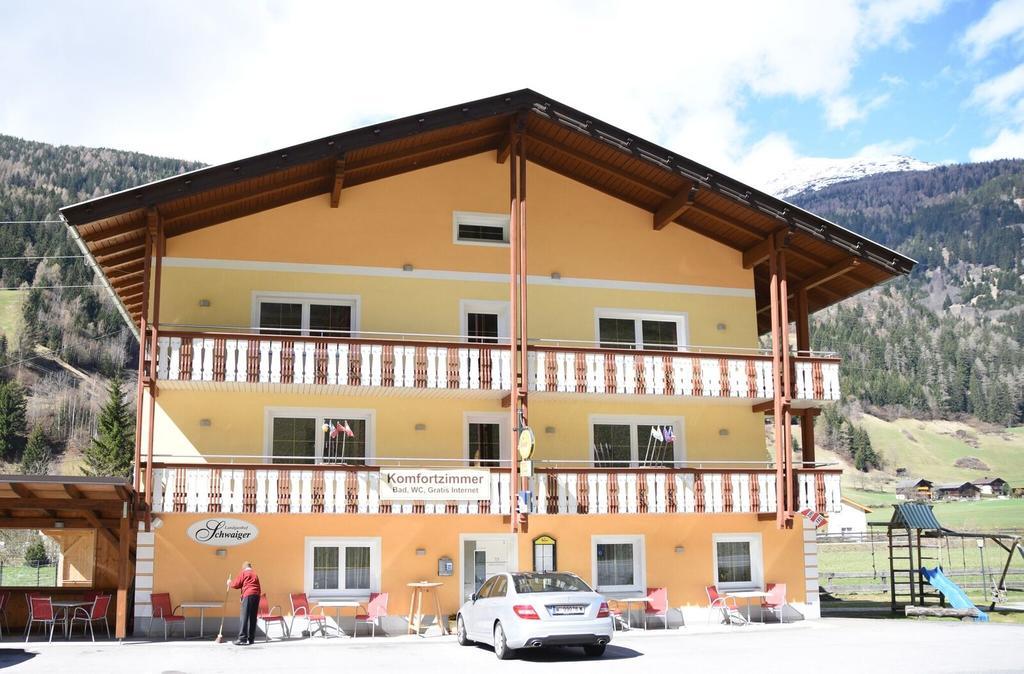 Landgasthof Schwaiger Mortschach ภายนอก รูปภาพ